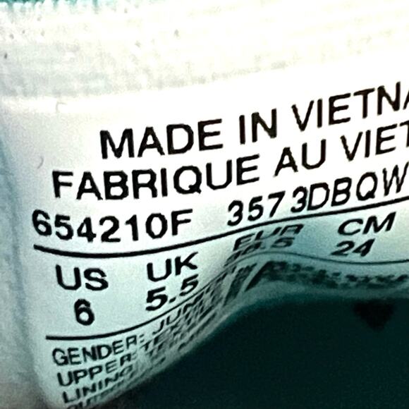 NWOT Converse roses and dots hi top sneakers shoes - Picture 7 of 8